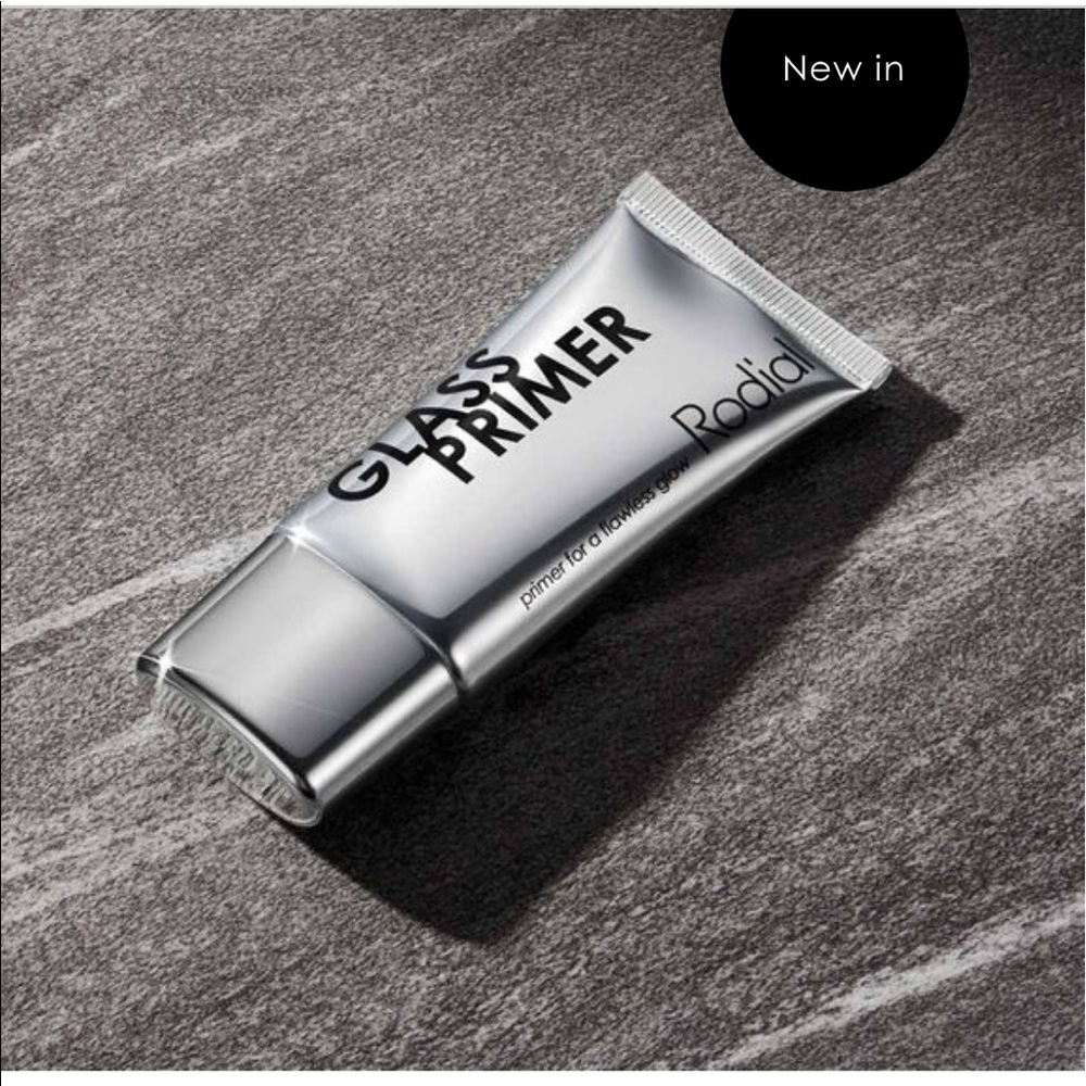 A lightweight, silky primer